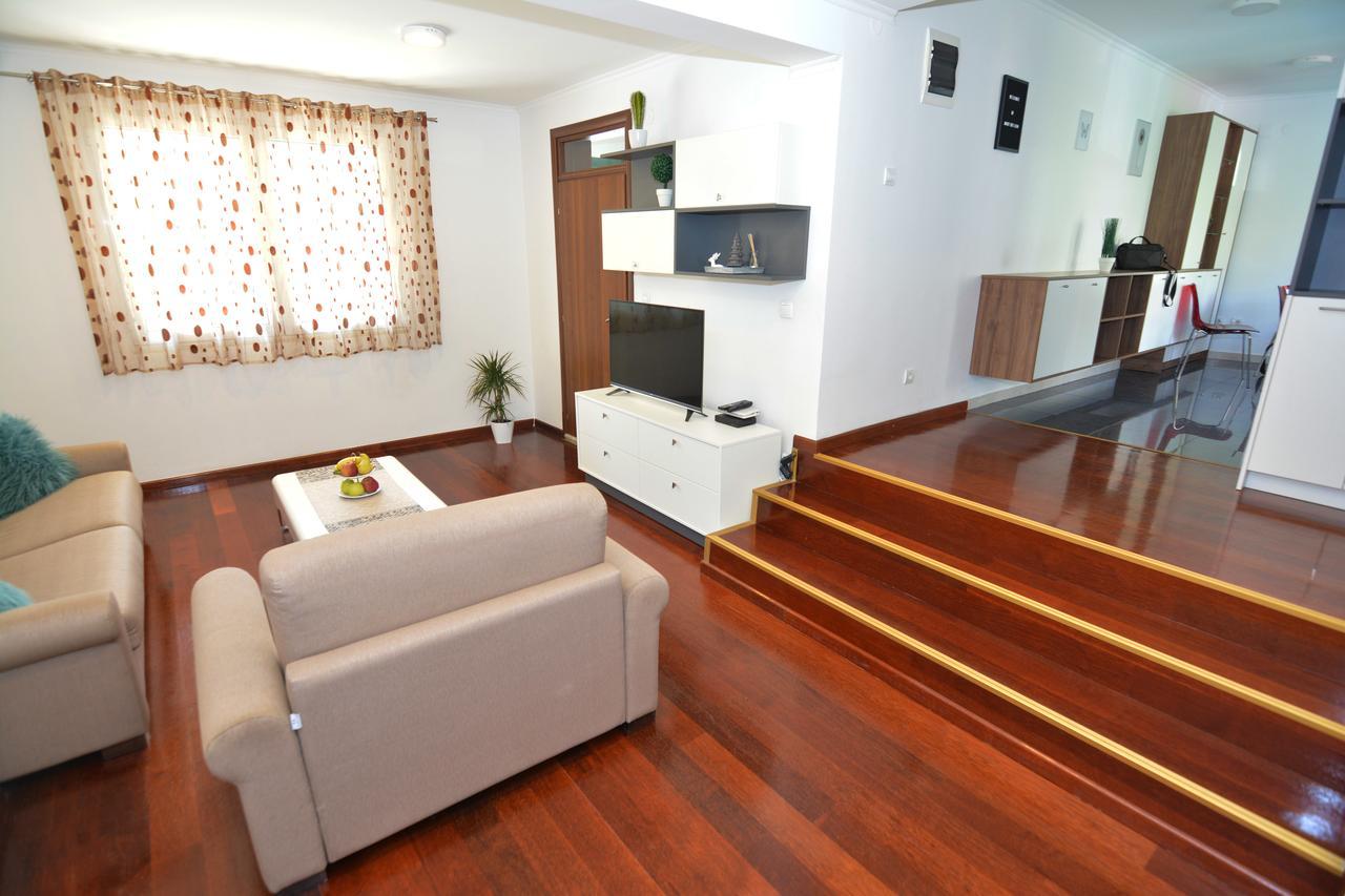Tropicoco Apartments ティヴァト エクステリア 写真