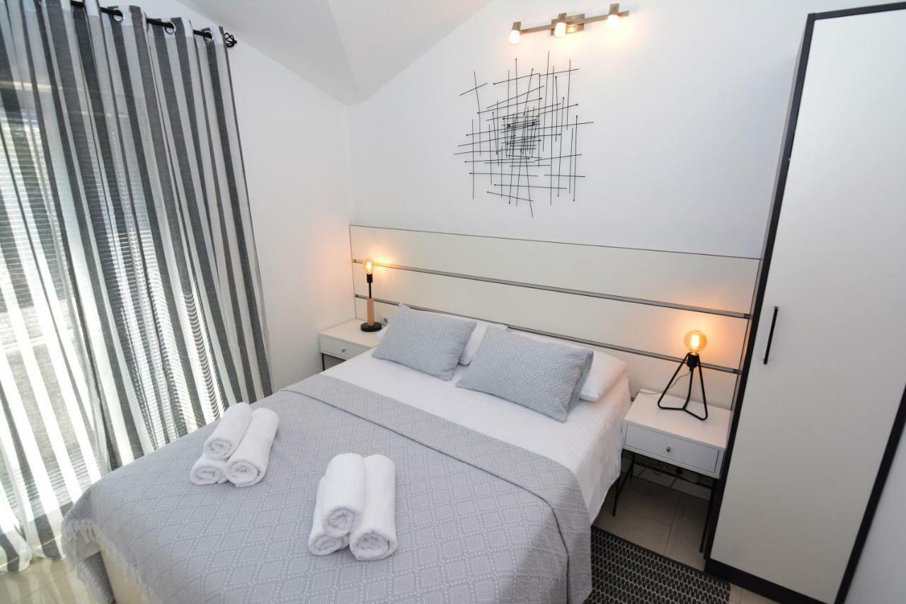 Tropicoco Apartments ティヴァト エクステリア 写真