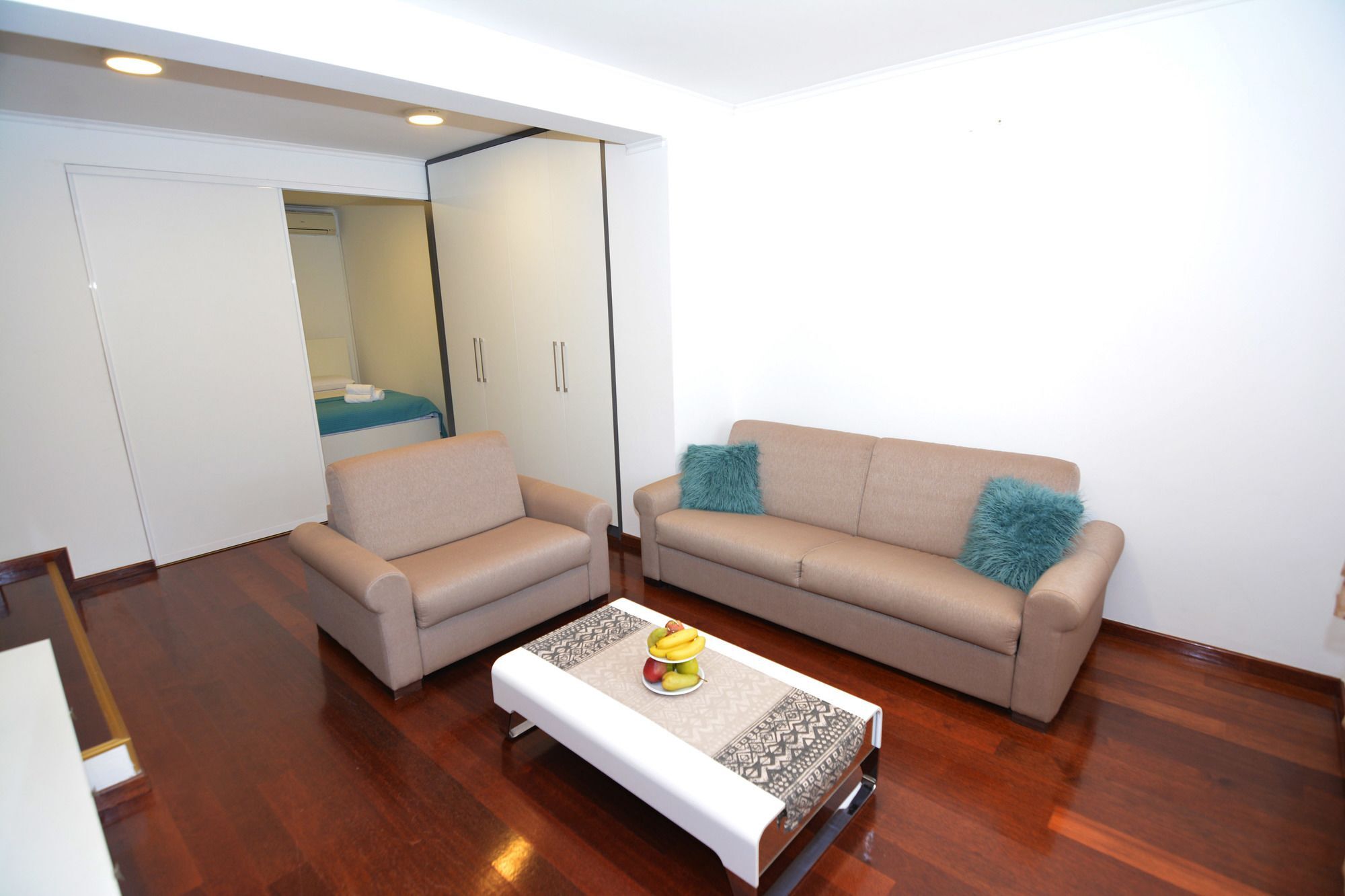 Tropicoco Apartments ティヴァト エクステリア 写真